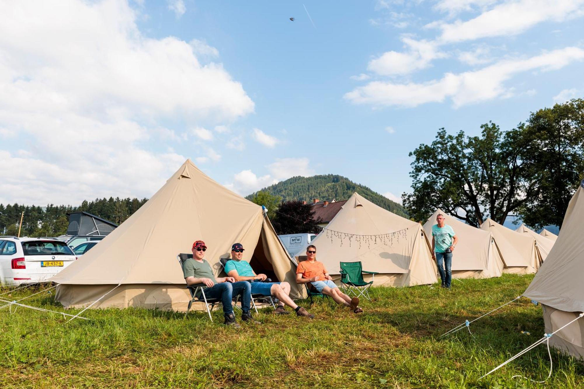 ホテル Racingtours Racecamp - Spielberg Spielberg Bei Knittelfeld 部屋 写真